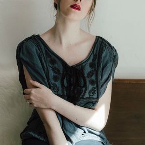 F R E E  P E O P L E  jellaba blouse